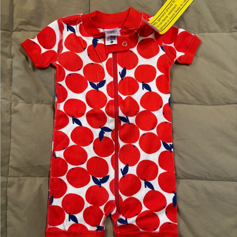 Hanna Andersson Zip-up Pajamas with Orange Pattern